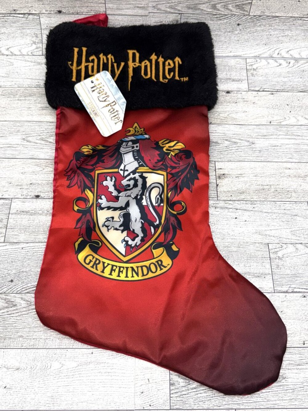 NWT 2018 Harry Potter GRYFFINDOR Red & Black Satin Christmas Stocking